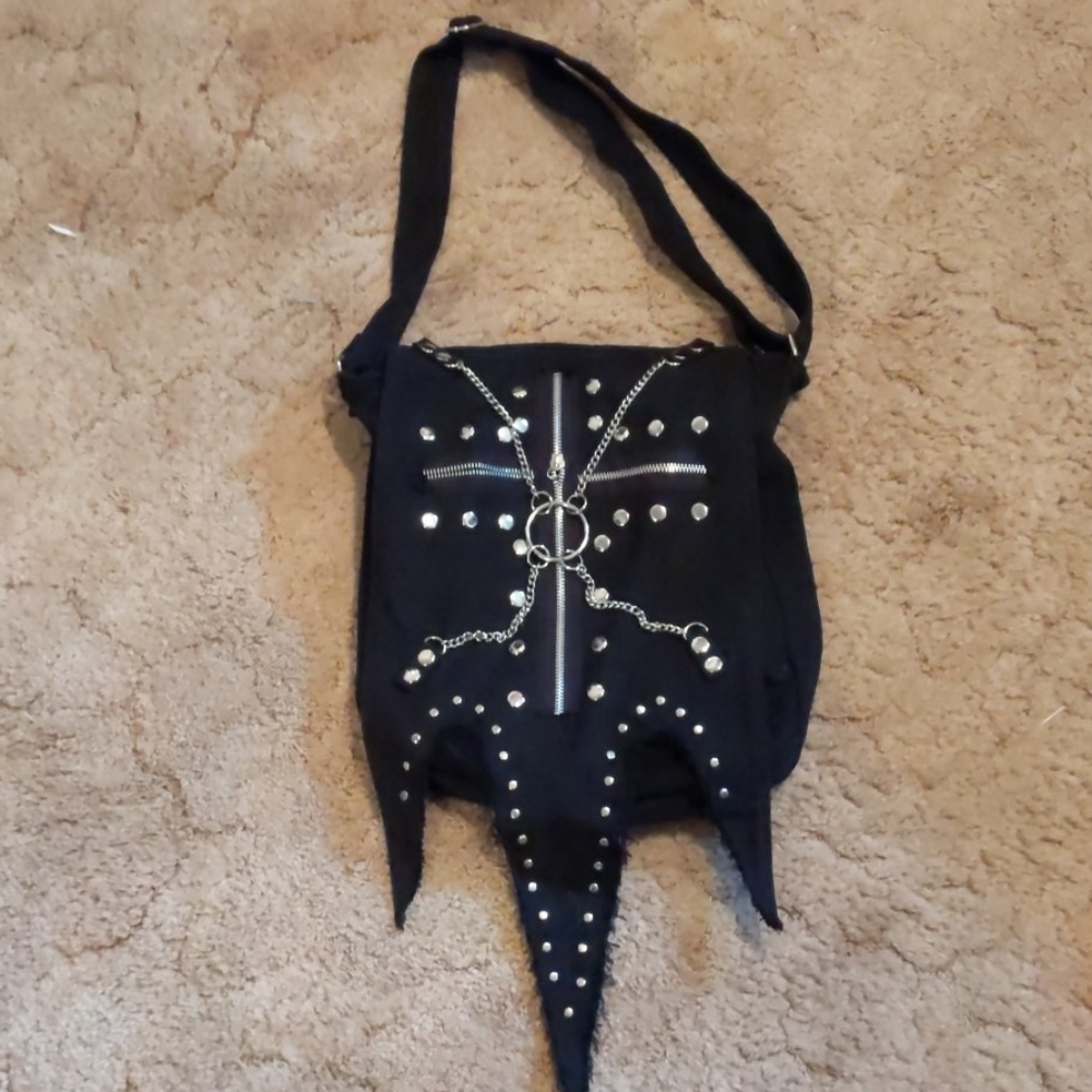 Black Purse With Chains